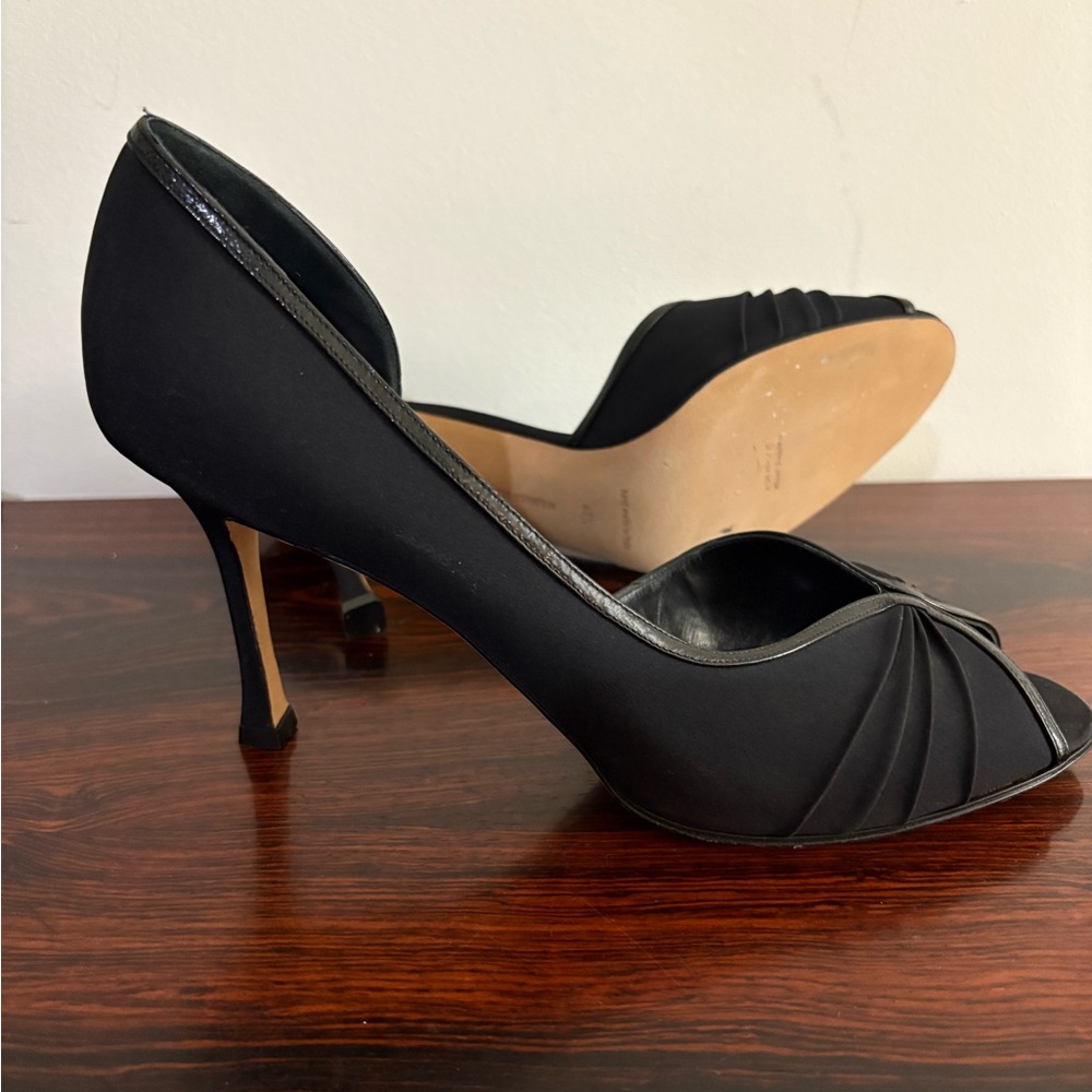 Manolo Blahnik Black Peep-Toe Heels Size 41.5 In EUC